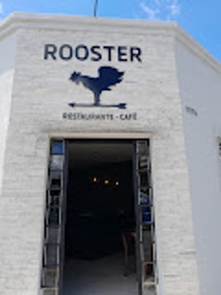 ROOSTER FACHADA